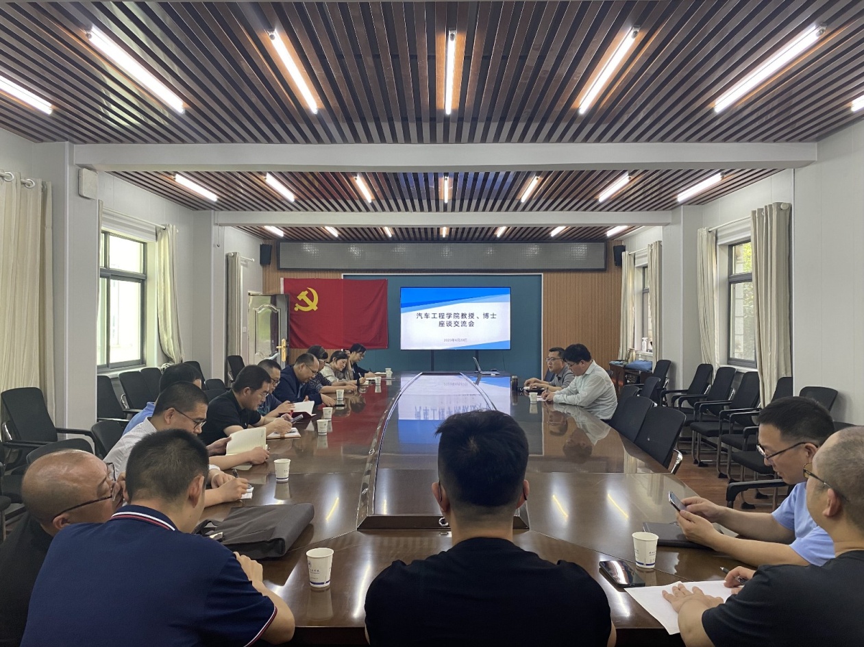 https://news.huat.edu.cn/__local/7/6E/CC/5C6BEF71CBFB8AABBAF8992B268_F172B3A6_86B50.jpg